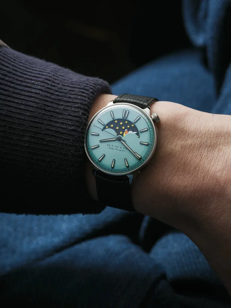 De Rijke, Miffy Moonphase “Not Tiffany Blue” Image 1++