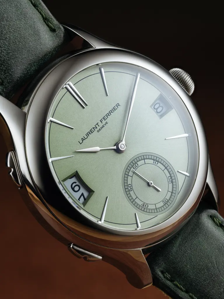 Laurent Ferrier, Classic Traveller Atelier Series Magnetic Green. No 1/15 Image 1++