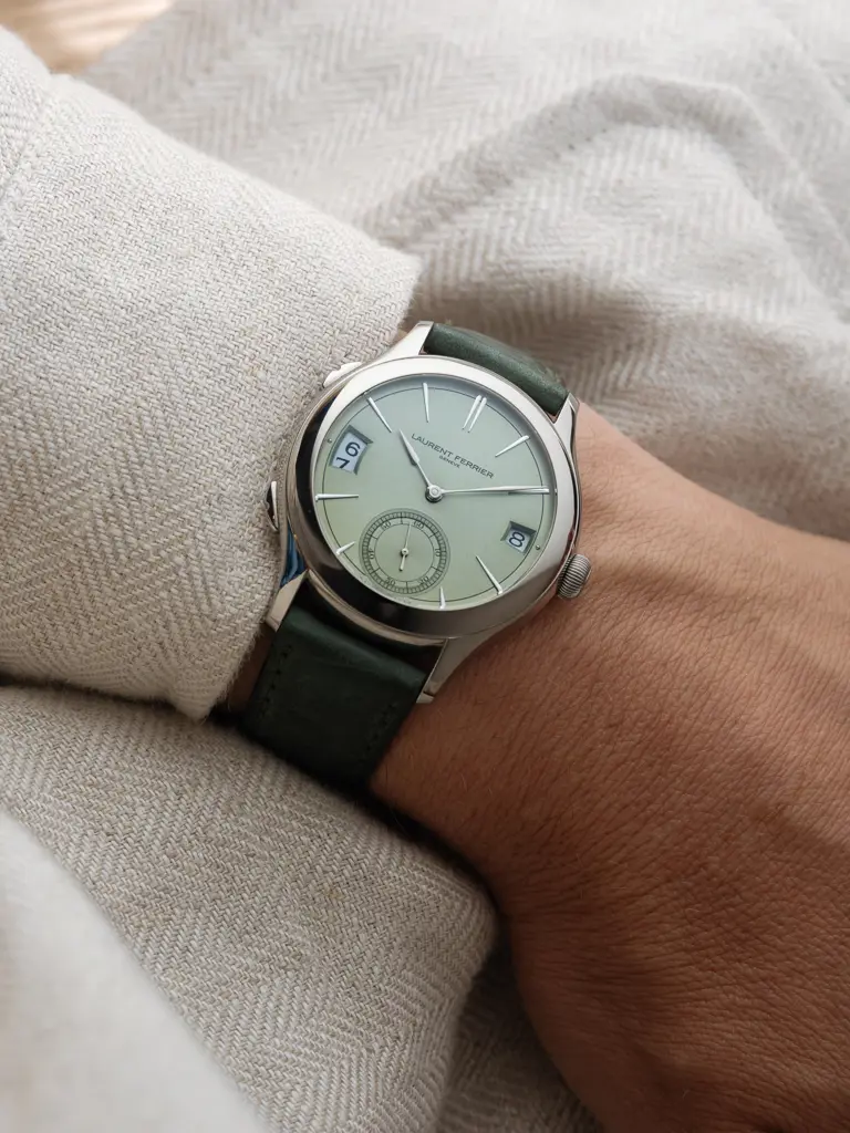 Laurent Ferrier, Classic Traveller Atelier Series Magnetic Green. No 1/15 Image 1++